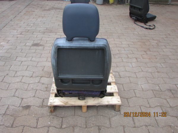 Mittelsitz 2. Beifahrer Mercedes Benz Atego – Bild 3